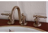 Смеситель для раковины Kohler Antique на 3 отверстия 